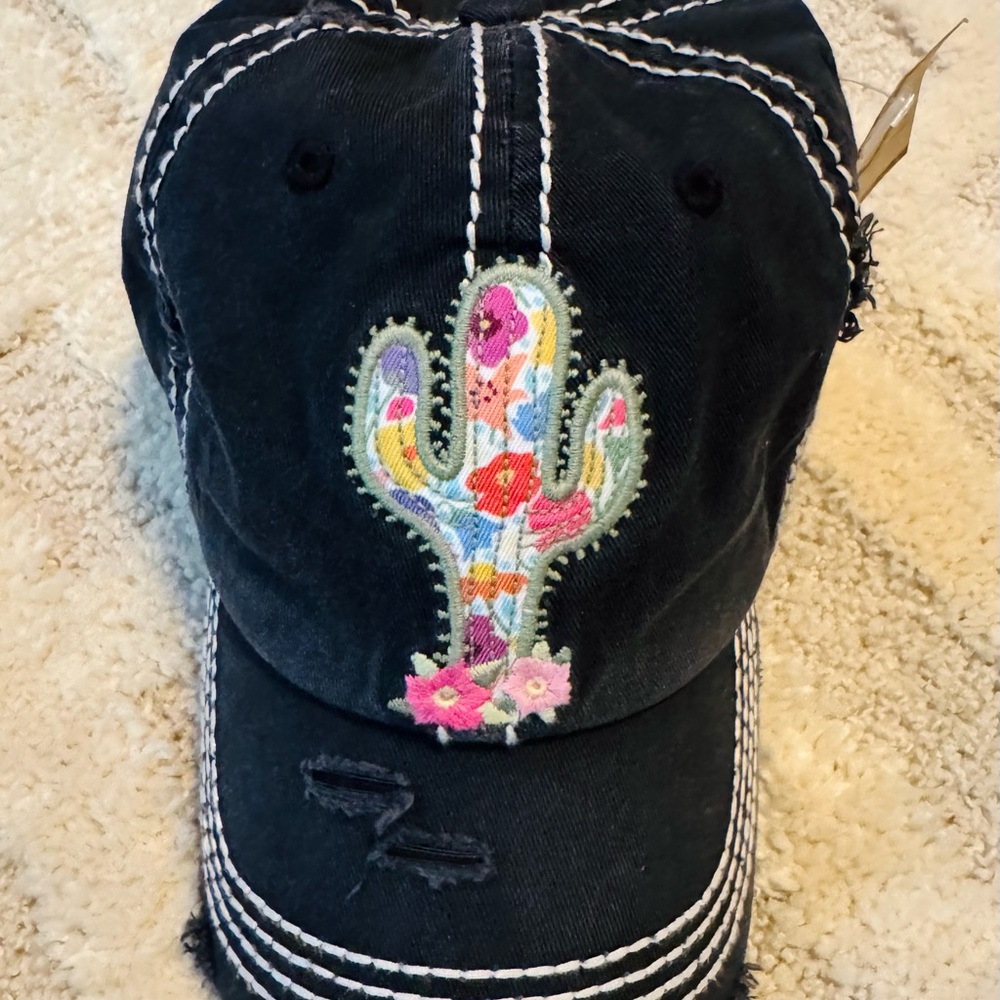 Women’s Cactus Embroidered Black Cap